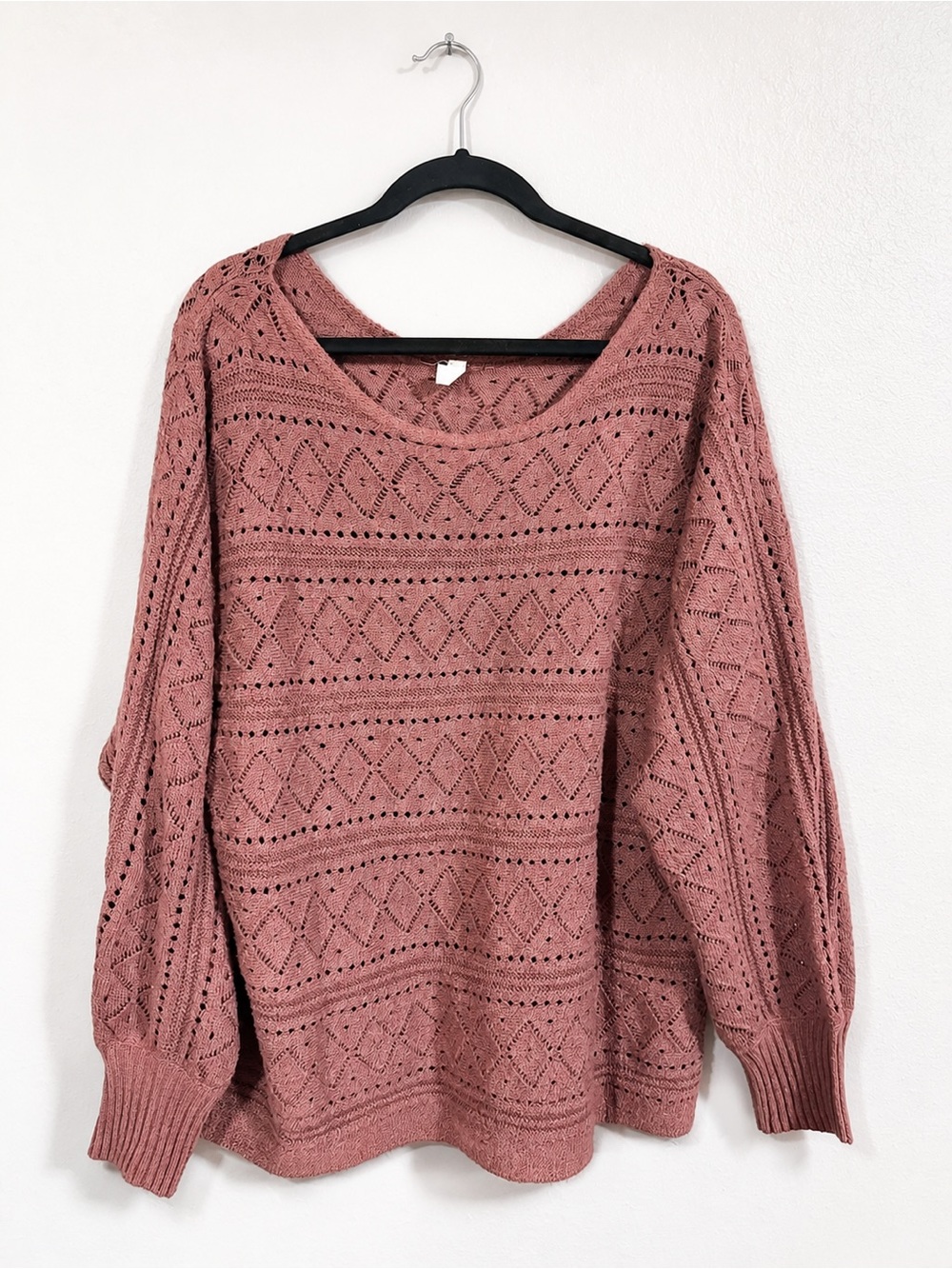 Women's Openwork Scoop Neck Sweater in Dusty Rose